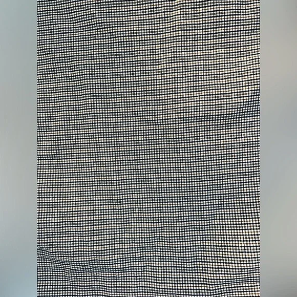 Shinestar mini skirt size large with zipper enclosure - Picture 2 of 6